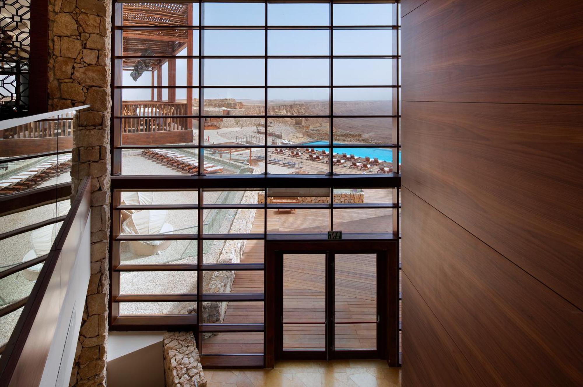 Beresheet By Isrotel Exclusive Mitzpe Ramon Esterno foto The interior of the hotel