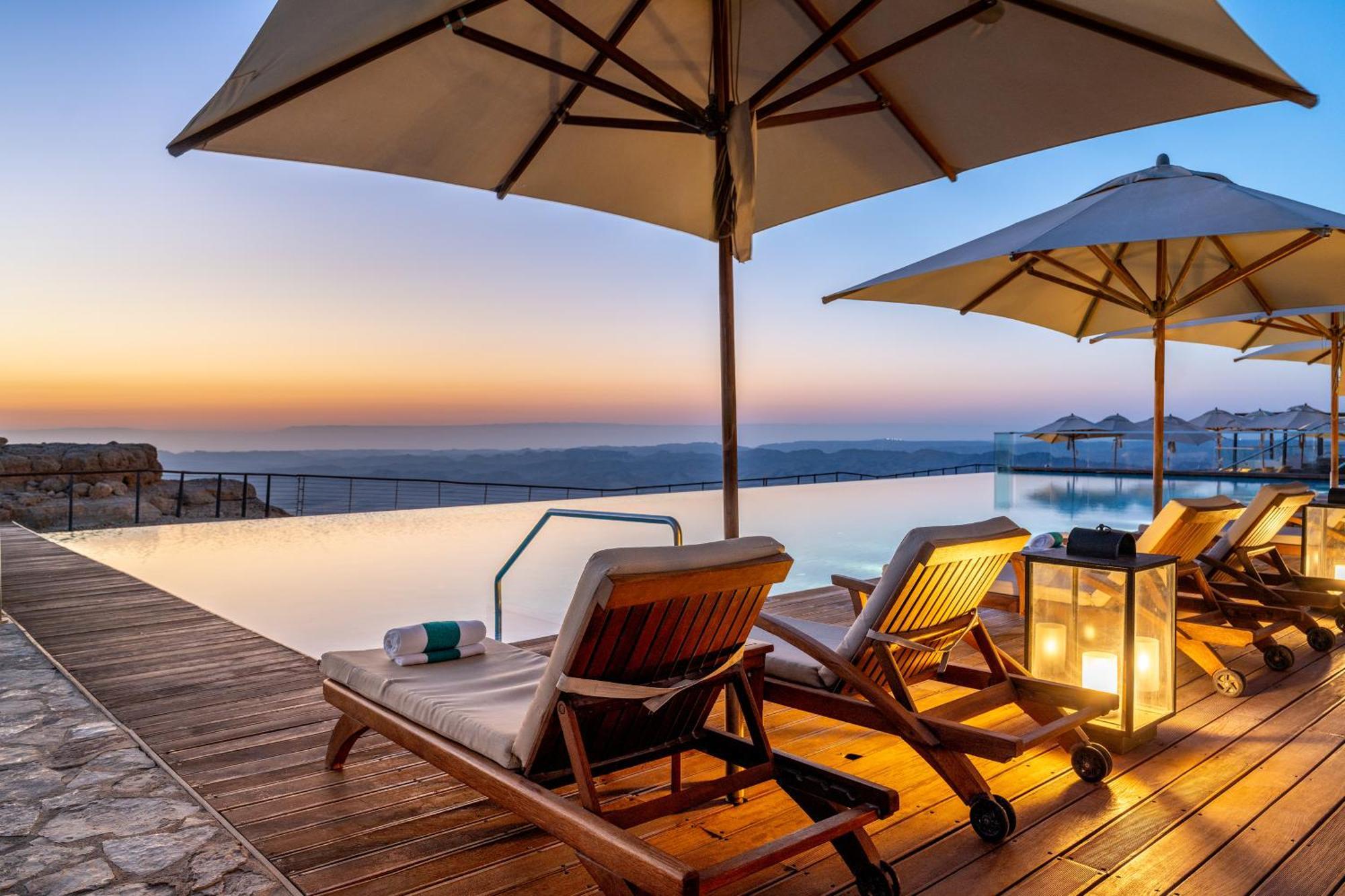 Beresheet By Isrotel Exclusive Mitzpe Ramon Esterno foto The pool at the hotel
